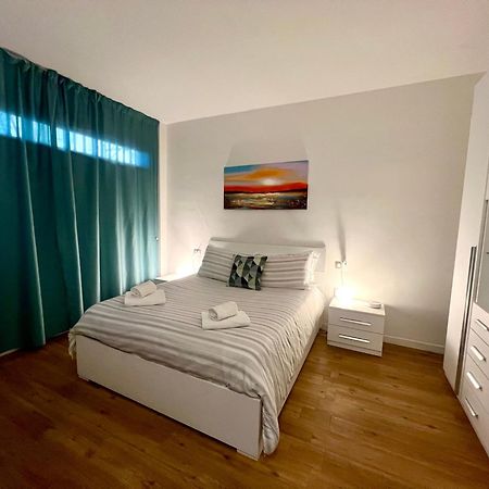 Cute Flat - Best Price - Wi Fi - Ac - Tv フィレンツェ エクステリア 写真